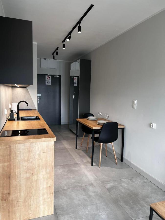 Property Apart - Legnicka Business Center วรอตซวาฟ ภายนอก รูปภาพ