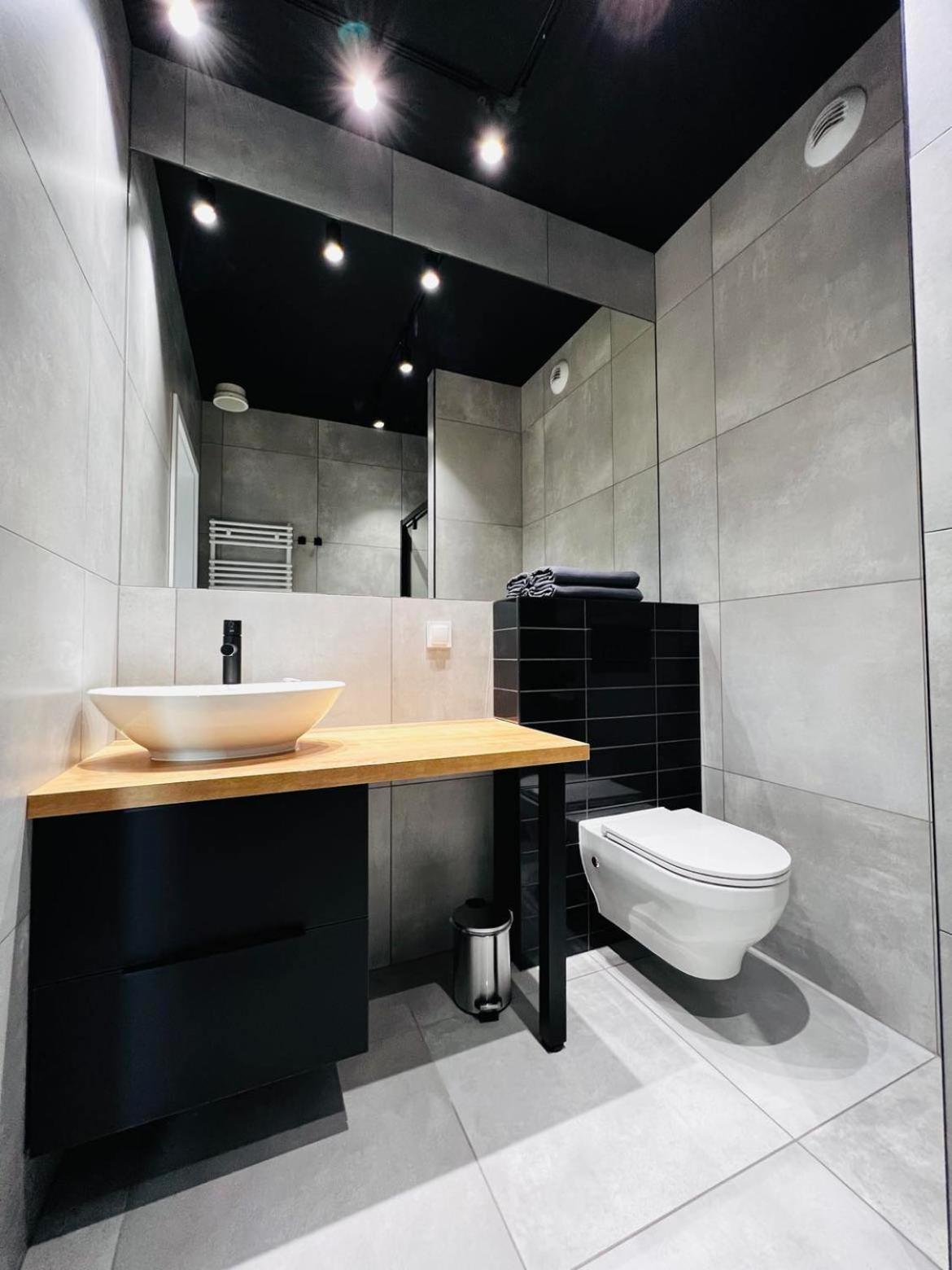 Property Apart - Legnicka Business Center วรอตซวาฟ ภายนอก รูปภาพ